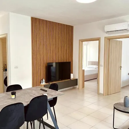 Pine Breeze Gjiri I Lalezit Durres
