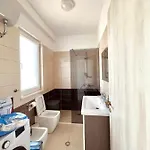 Διαμέρισμα Pine Breeze Gjiri I Lalezit