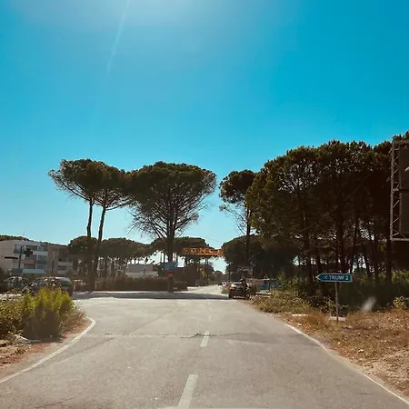 Pine Breeze Gjiri I Lalezit Apartamento
