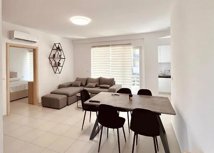 Pine Breeze Gjiri I Lalezit Apartamento Durrës